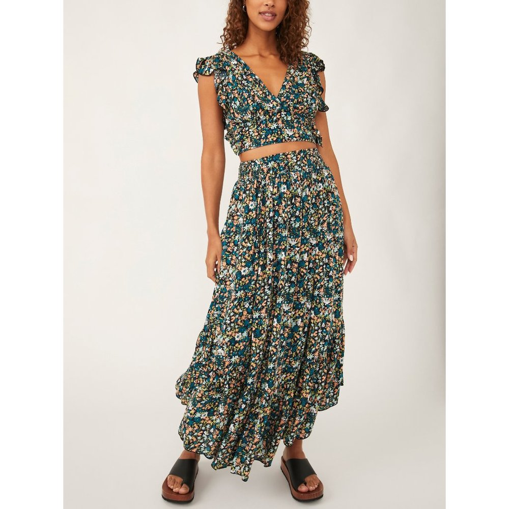 FREE PEOPLE Pretty Daze Set / Black Floral Combo